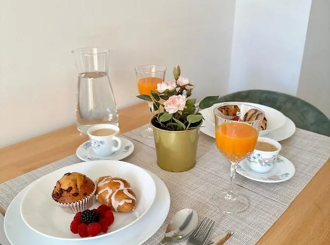 Casa Secunda Romar *